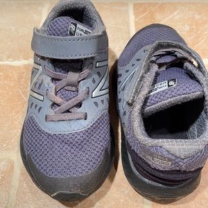 New Balance toddler sneakers 8.5c